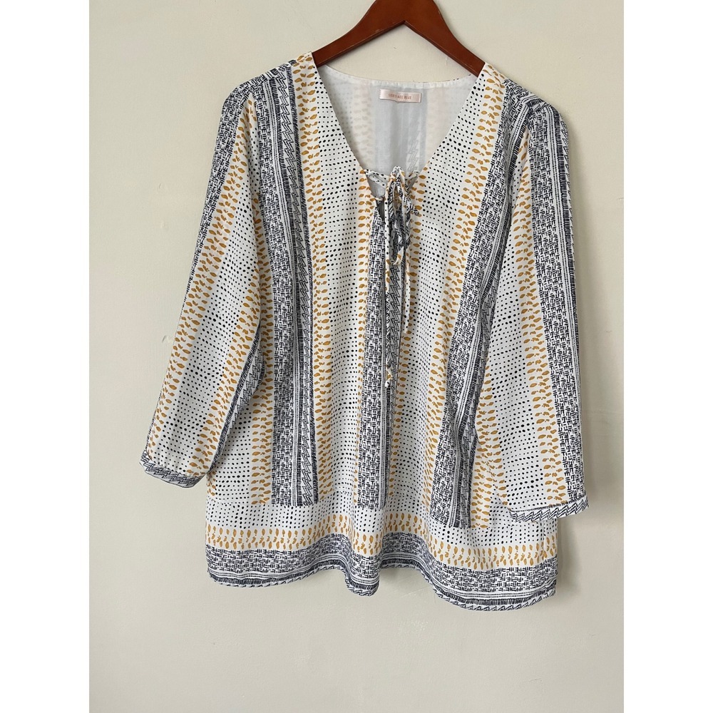 Skies Are Blue Womens Geometric Tribal Print Lace Up V-Neck Tunic Blouse Yellow